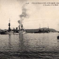 Carte postale de Villefranche-sur-Mer, L'Escadre et la Rade -N&deg;8576