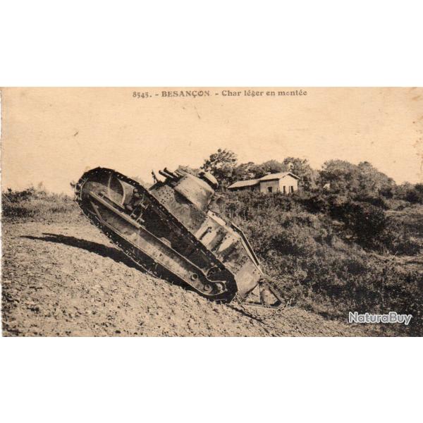 Carte postale Char l�ger en mont�e -N�8579