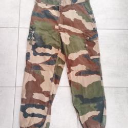 Pantalon camo Taille 88