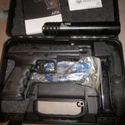 pistolet BERETTA  APX filet&eacute; cal 9mm avec silencieux