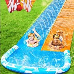 685 cm Toboggan Aquatique avec 2 bodyboards, Toboggan d'eau pour pelouse avec arroseur int&eacute;gr&eacute;
