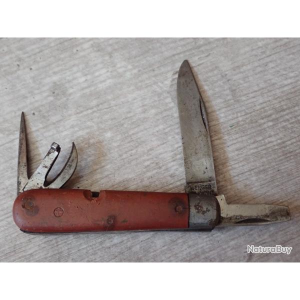 Couteau multifonction en dotation Arm�e Suisse - Wenger DELEMONT