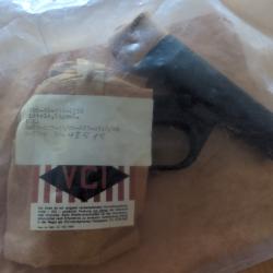 Pistolet lance fus&eacute;e cal .4 et 20 fus&eacute;es
