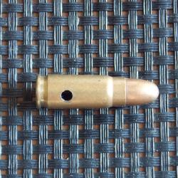 7.62X25 TOKAREV - ETUI LAITON -  BEAU Marquage : 11  51  + 1 &eacute;toile et 4 ronds