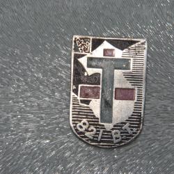 INSIGNE : 821 &deg; BATAILLON TRANSMISSION -------LOCALE  ---RARE  !!!