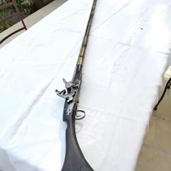 Beau fusil Moukhala &agrave; silex