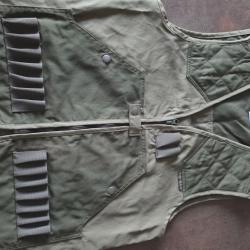 Gilet de chasse taille S, jamais port&eacute;.