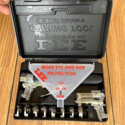 Lee Pr&eacute;cision Priming tool & shell holder - Amorceur &agrave; main Lee
