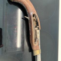Pistolet &agrave; silex r&eacute;glementaire