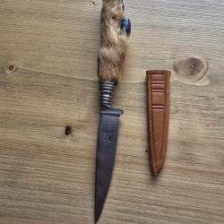 Couteau de chasse germanique Nicker Patte de chevreuil