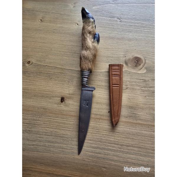 Couteau de chasse germanique Nicker Patte de chevreuil