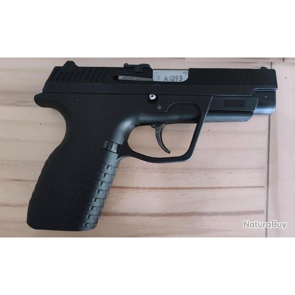 PISTOLET CZ 100.