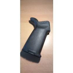 Poign&eacute;e Magpul MOE Mag416