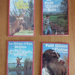 Lot de 4 petits livres format poche sur le th&egrave;me de la chasse