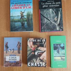 Lot de 5 petits livres th&egrave;me chasse