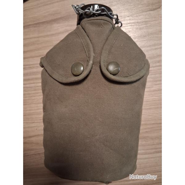 Gourde arm�e Fran�aise sans son quart