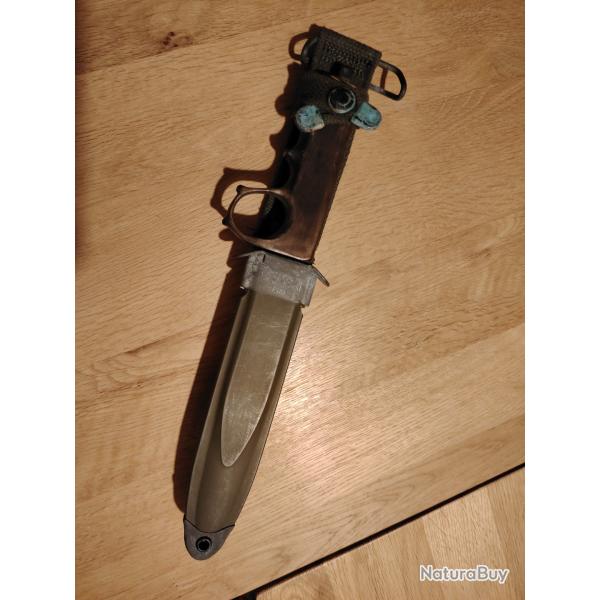 TRENCH KNIFE