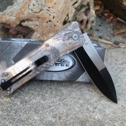 Couteau Semi Automatique Lame Acier Two-Tone Spear Point Manche ABS Camo Linerlock Clip