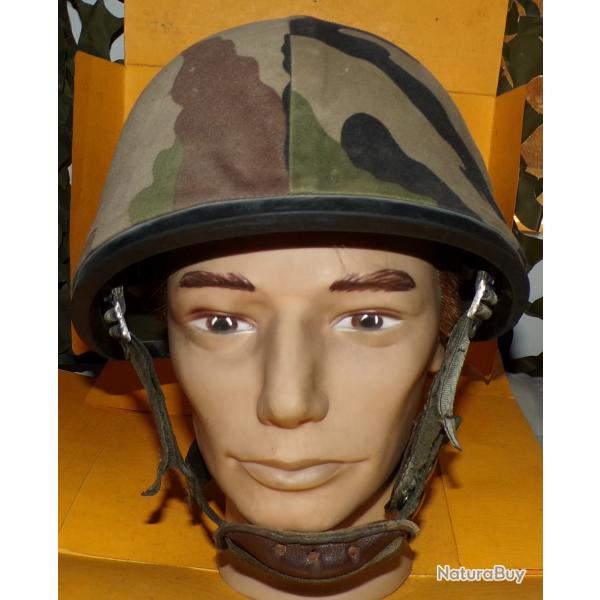 CASQUE MILITAIRE LOURD MODELE F1 DE L'ARMEE FRANCAISE DE 1979  , FABRICATION FRANCAISE DUNOIS A COU