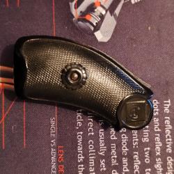Jeux de plaquettes de revolver harrington and richardson cal.32