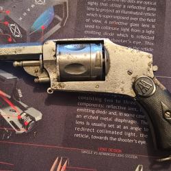 Revolver hammerless 8mm92