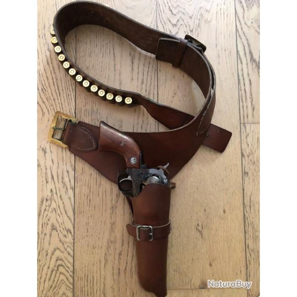 Bel holster western avec cartouchi�re