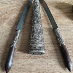 Double couteau en argent