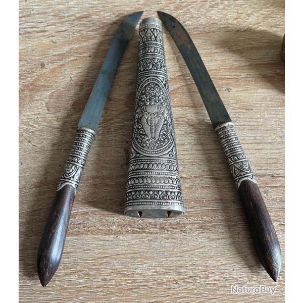 Double couteau en argent