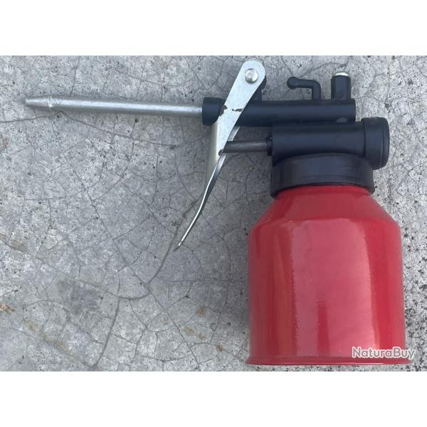 PETITE BURETTE