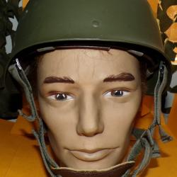 CASQUE MILITAIRE LOURD MODELE F1 DE L'ARMEE FRANCAISE DE 1991 , FABRICATION FRANCAISE R.M.C  A  EVR