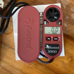 Kestrel 3000 etat neuf