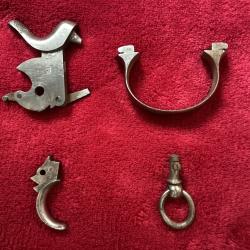Lot de pi&egrave;ces d&eacute;tach&eacute;es pistolet reichrevolver