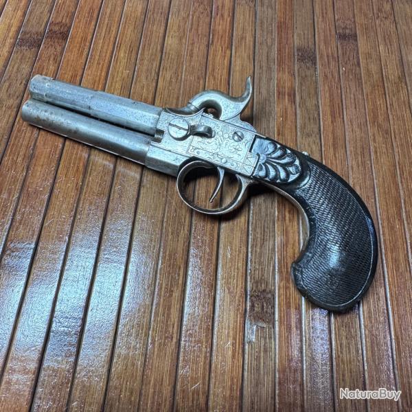 RARE LUXUEUX pistolet de coffre � percussion � deux canons superpos�s SIGN� NICOLLE � ROUEN XlX �me