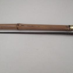 canne  &eacute;p&eacute;e  lame marqu&eacute;e Louis Rocher a SAINT ETIENNE 88 cm lame de 37 cm - pommeau en verre
