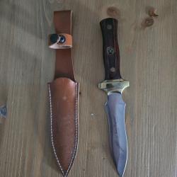 Couteau el grand Cazador stainless Steel avec etui