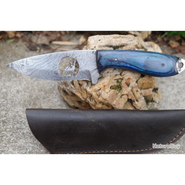 Couteau Drop Point Damas Cerf dans la Lame 256 Couches Manche Bois Simili Cuir Fabric Artisanale