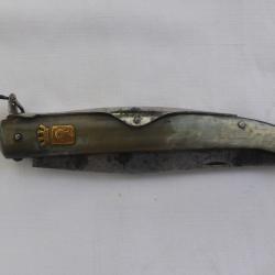 Grand et Ancien couteau corse