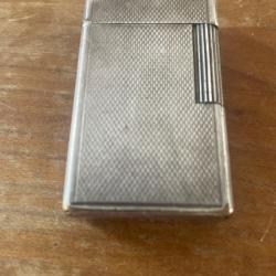 Briquet Dupont