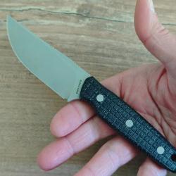 Vosteed Mink  D0101 Lame en acier Nitro-V et plaquettes en Micarta noir- NEUF.