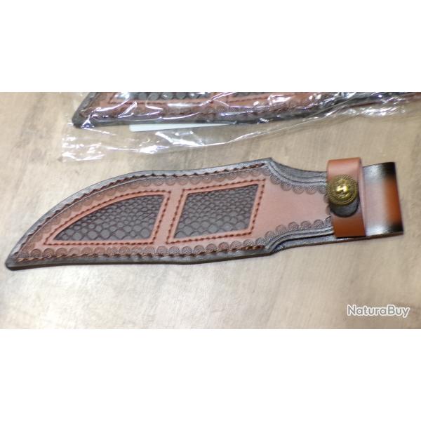 BEL ETUI en CUIR pour POIGNARD de CHASSE