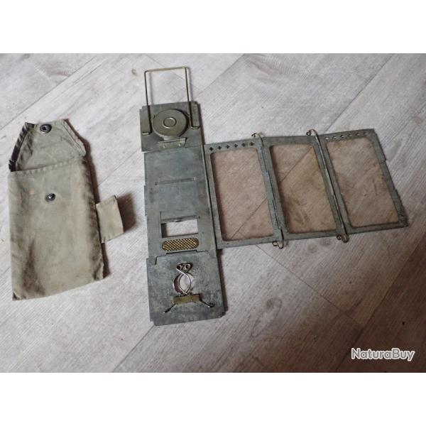 LANTERNE � BOUGIE,  PLIABLE, TYPE MONJARDET SUISSE, dans sa housse r�glementaire ww2