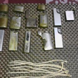 lot de briquets plus meches