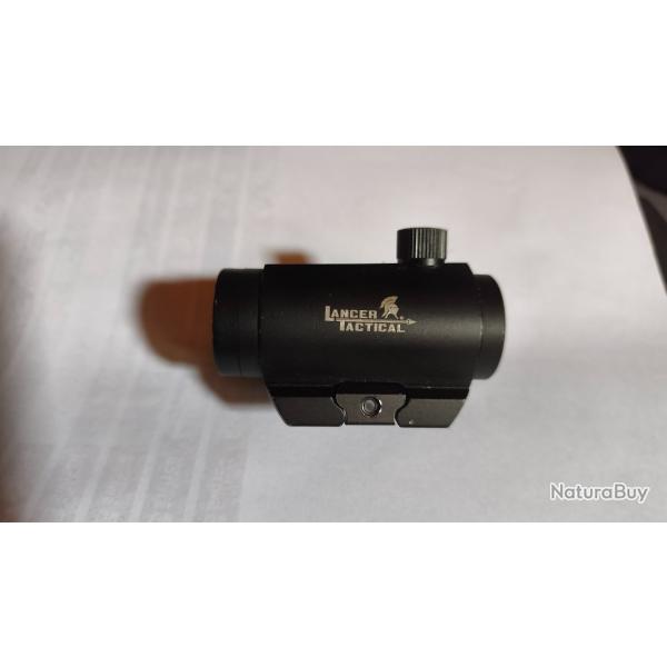 Point rouge Lancer Tactical