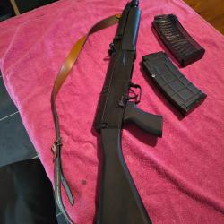 carabine  CSA vz58 sporter rifle a r&eacute;p&eacute;tition manuel  cat&eacute;gorie C 2 chargeurs tbe