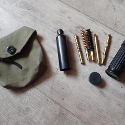 Pistolet SIG : Outil r&eacute;glementaire Erla pour entretien du pistolet + pot graisse + housse