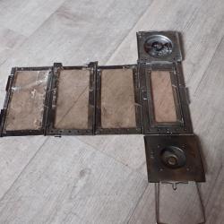 Lanterne, lampe pliante de type MONJARDET pour trousse secours arm&eacute;e suisse