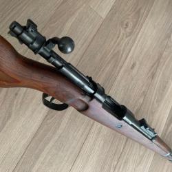 Mauser 98k Allemand reconditionnement Zastava Yougoslavie cal:8x64S avec munitions et accessoires.