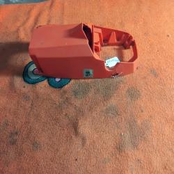 Capot couvercle moteur tron&ccedil;onneuse greatland ou autres marques