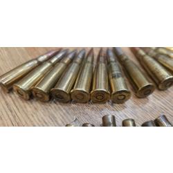 Lot de 13 cartouches calibre 8mm LEBEL