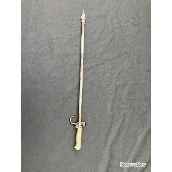 Ba�onnette Lebel porte drapeau